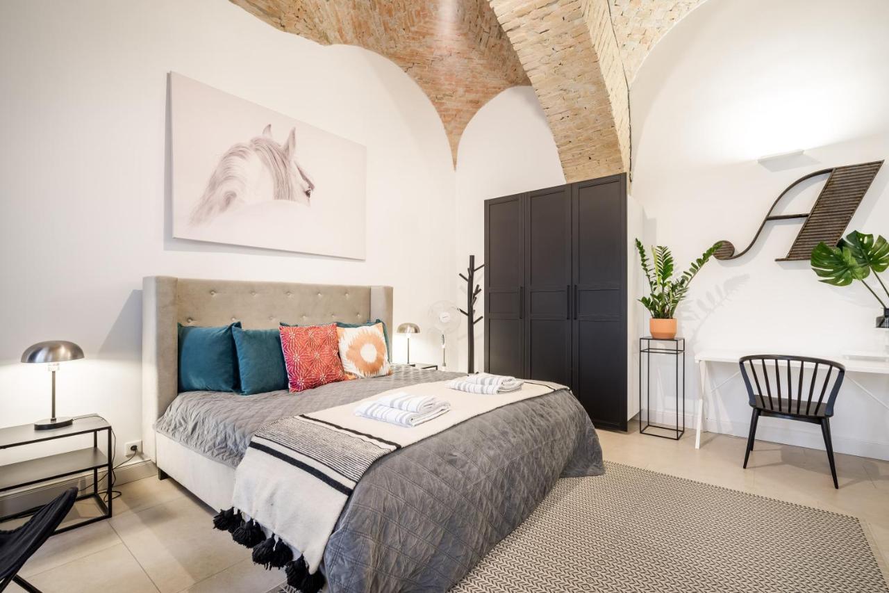 Urban Stable Luxury Apartment Budapest